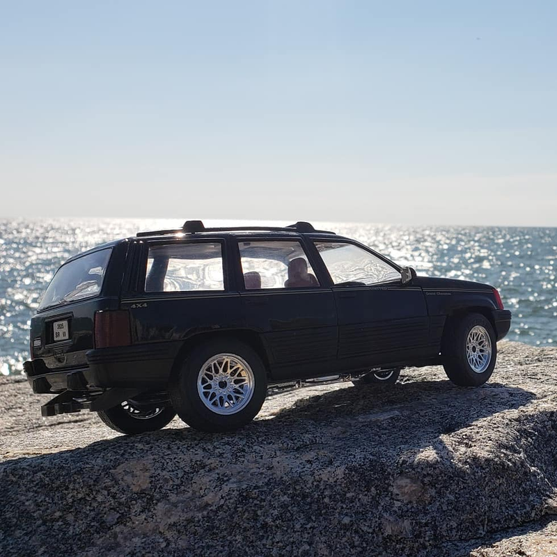 Illustration for article titled Jeep Grand CherokeeĀ